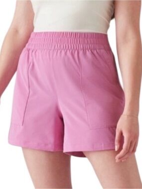Athleta Boundless Shorts in Link Size S